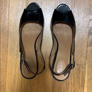 Clarks black patent leather slingback heels